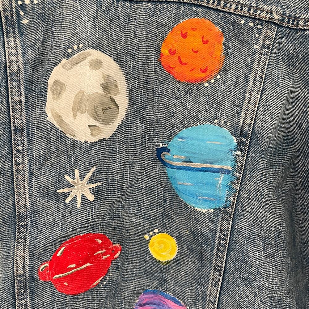 Distressed Handpainted Oversized Denim Jacket Solar System - Picture 6 of 6